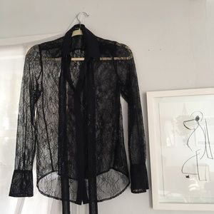 Stunning lace pussybow blouse